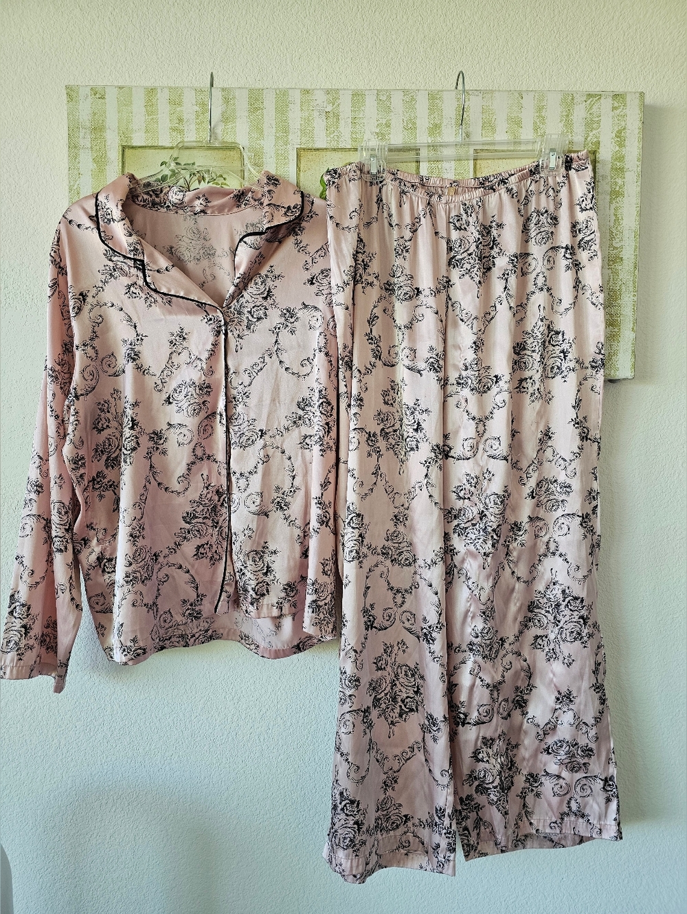 Gillian & O'Malley Luxe Satin Pajama Set Large Pink Black Floral Toile 2pc